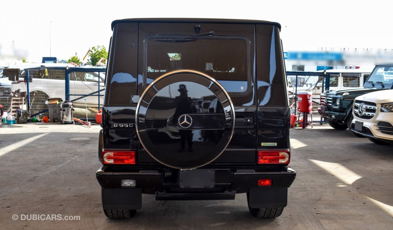 مرسيدس بنز G 550