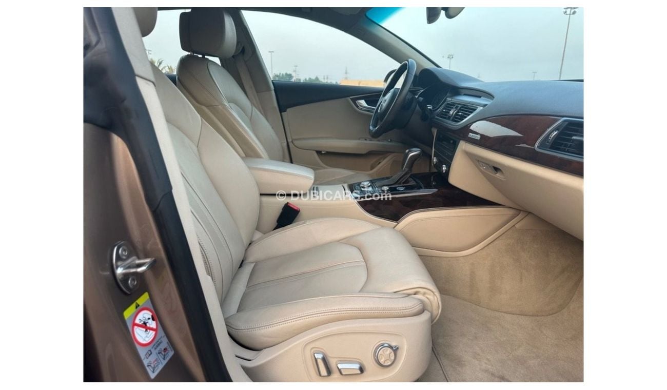 Audi A7 35 FSI quattro Exclusive MODEL 2015 GCC CAR PERFECT CONDITION INSIDE AND OUTSIDE FULL OPTION PANORAM