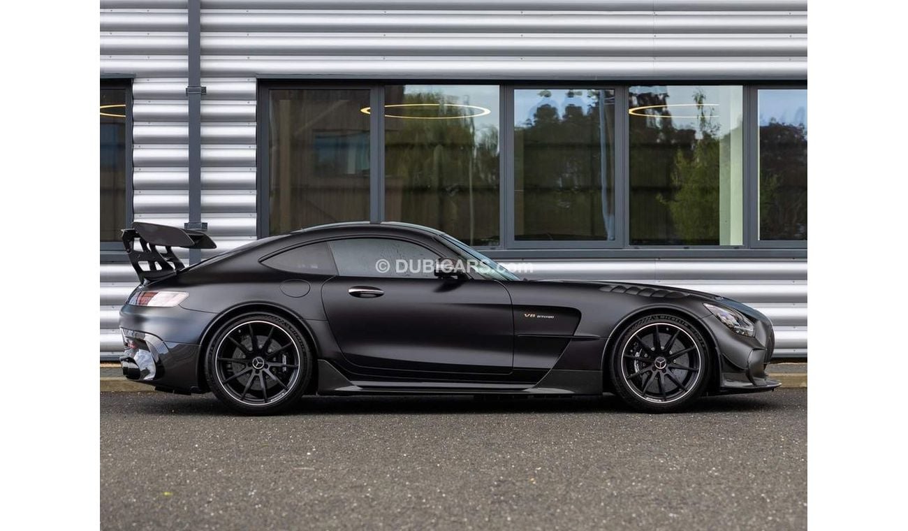 مرسيدس بنز AMG GT 4.0 V8 BiTurbo Black Series RIGHT HAND DRIVE