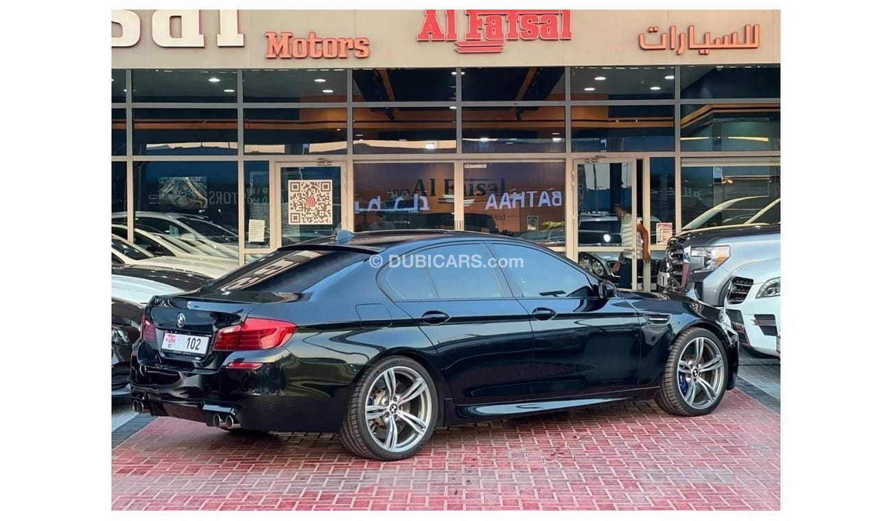 بي أم دبليو M5 Std BMW M5 4.4L  2014 85000KM  BLACK WARRANTE