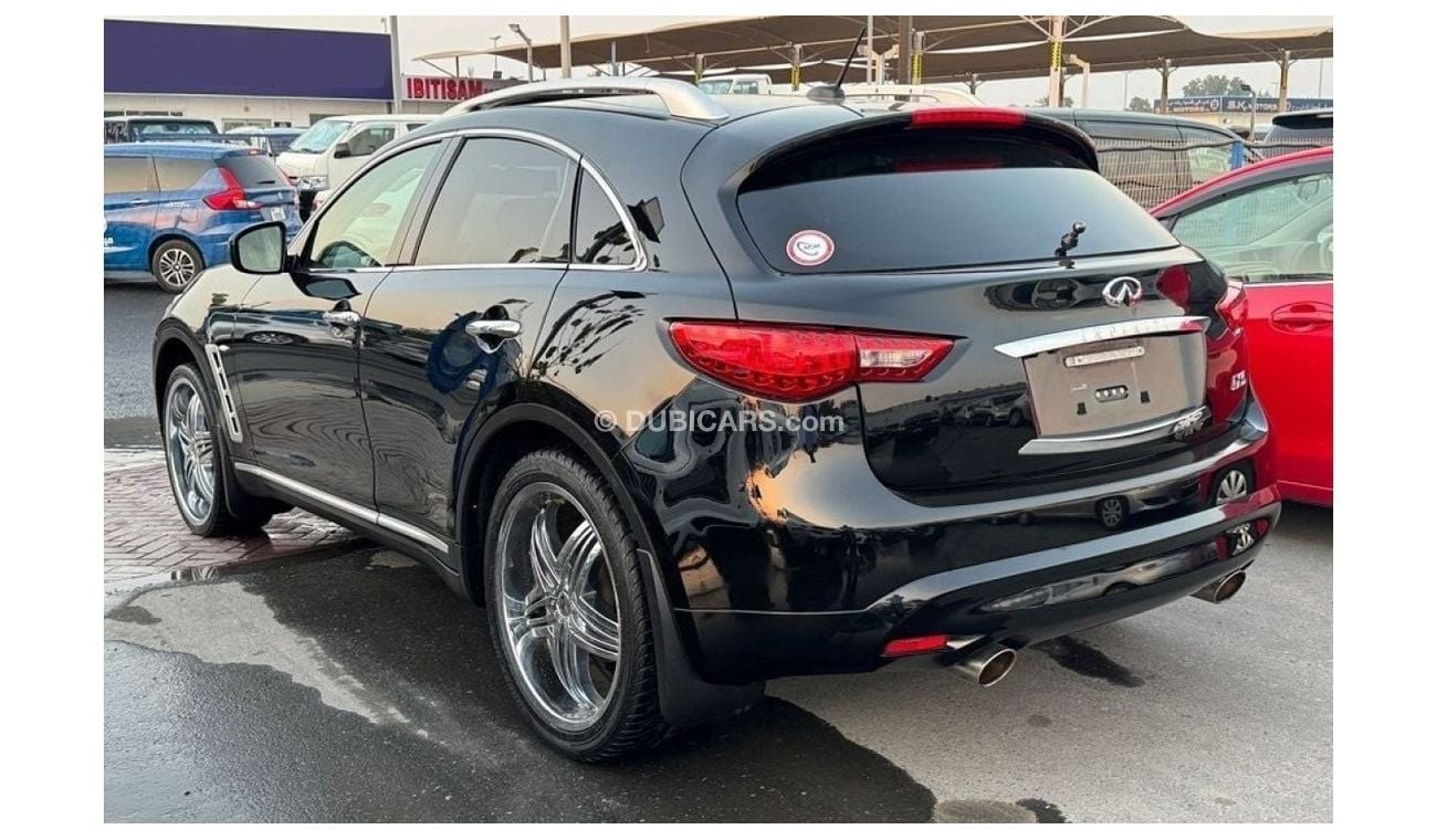 Infiniti FX35 INFINITI FX35 2010 BLACK FRESH JAPAN IMPORT