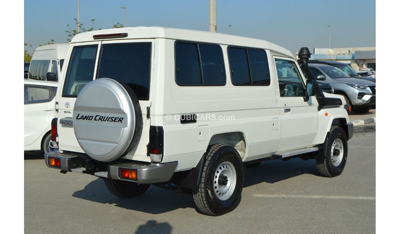 Toyota Land Cruiser Hard Top 3 Doores