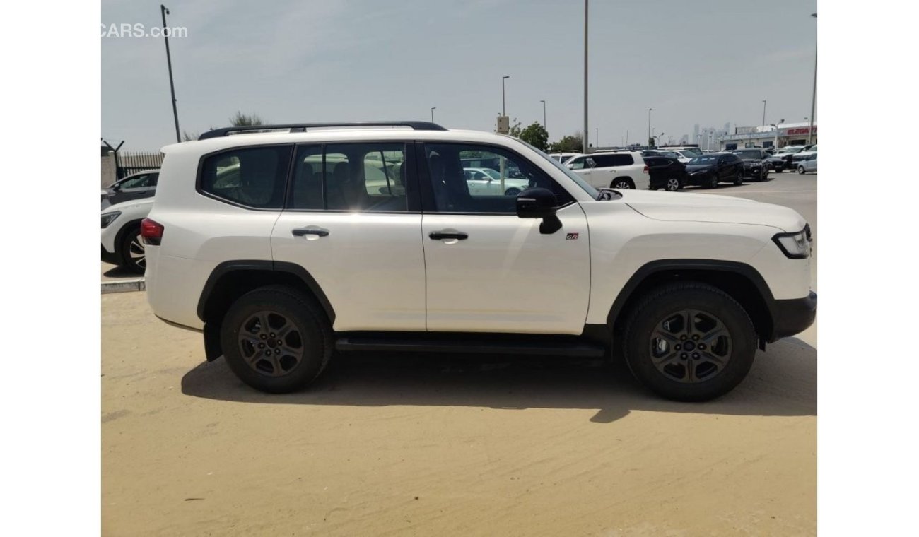 تويوتا لاند كروزر 2023 Toyota Land Cruiser LC300 GR-Sport 7-Seater 3.3L Diesel A/T 4WD