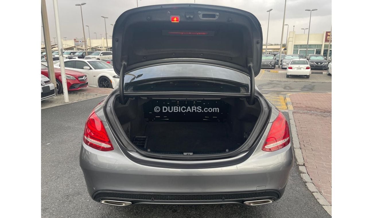 Mercedes-Benz C200 AMG Pack Mercedes C 200 _GCC_2018_Excellent Condition _Full option