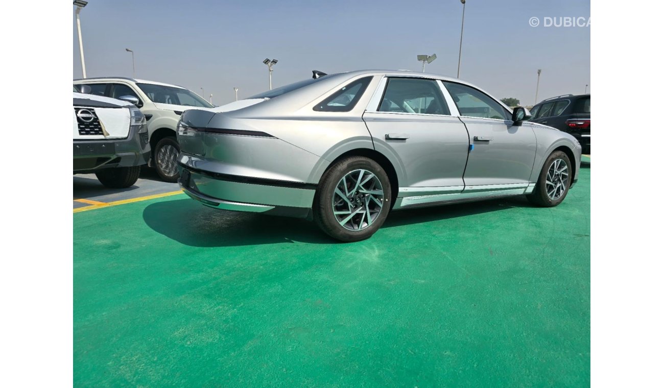 Hyundai Azera 3.5L PETROL V6 2024 GCC