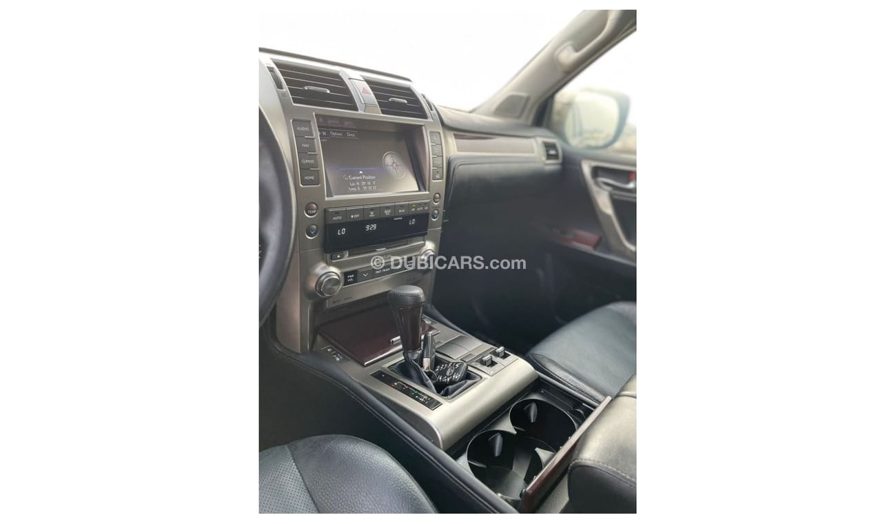 لكزس GX 460 2019 Lexus GX460 Premium 4.6L V8 - AWD 4x4 Full Option 7 Seater With PS And Radar  - 57,400 Mileage