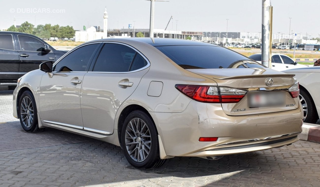 Lexus ES350