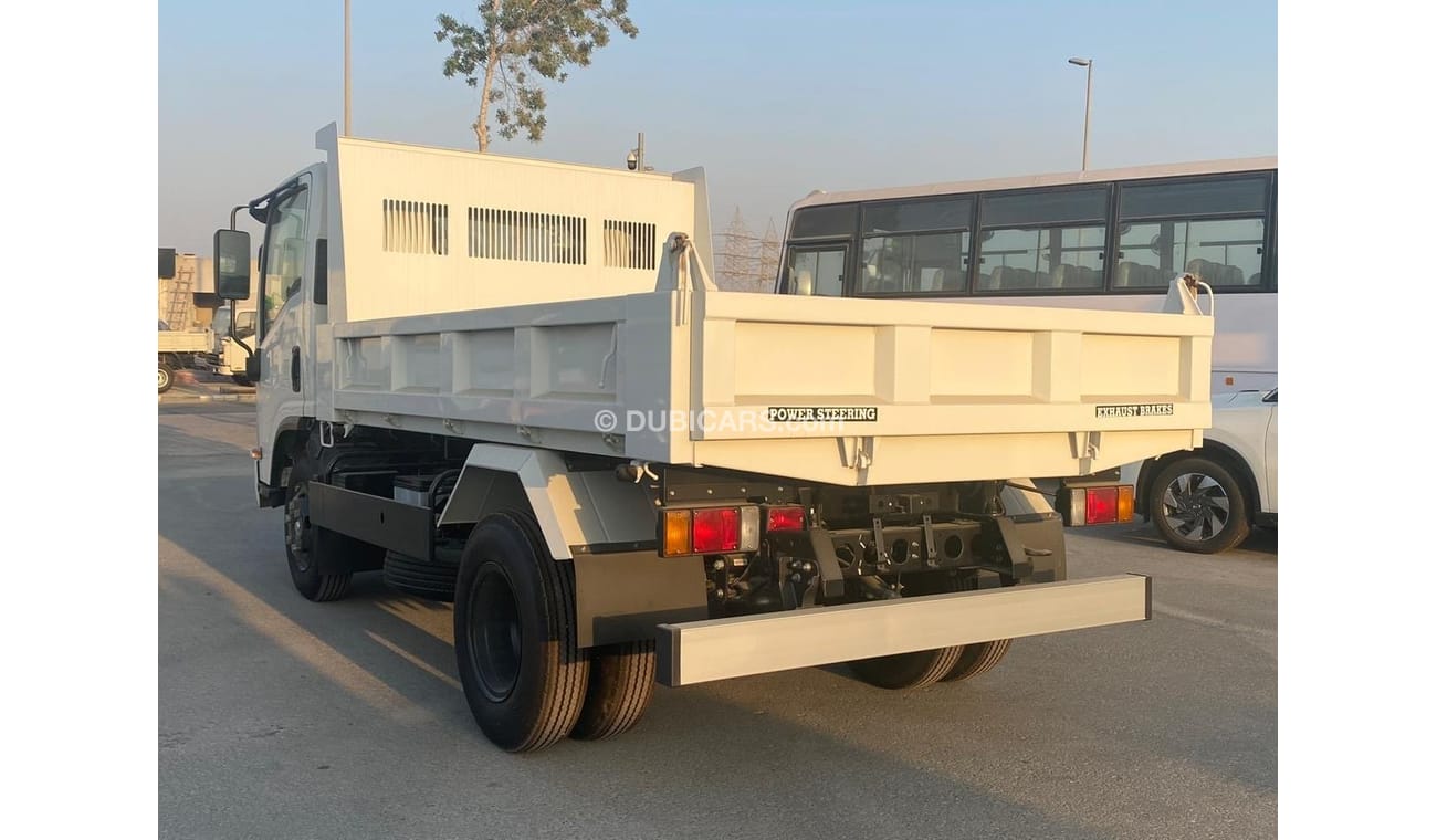 إيسوزو NPR Dump Truck 4 Ton