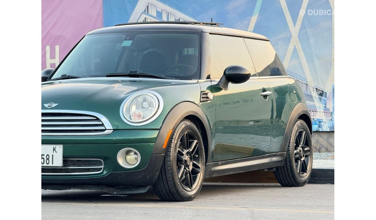 Mini Cooper Std In excellent condition and requires no expenses