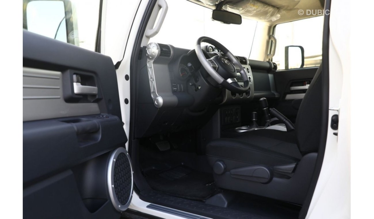 Toyota FJ Cruiser 2023 Toyota FJ Cruiser 4.0 with JBL Petrol - White inside Black | Export Only