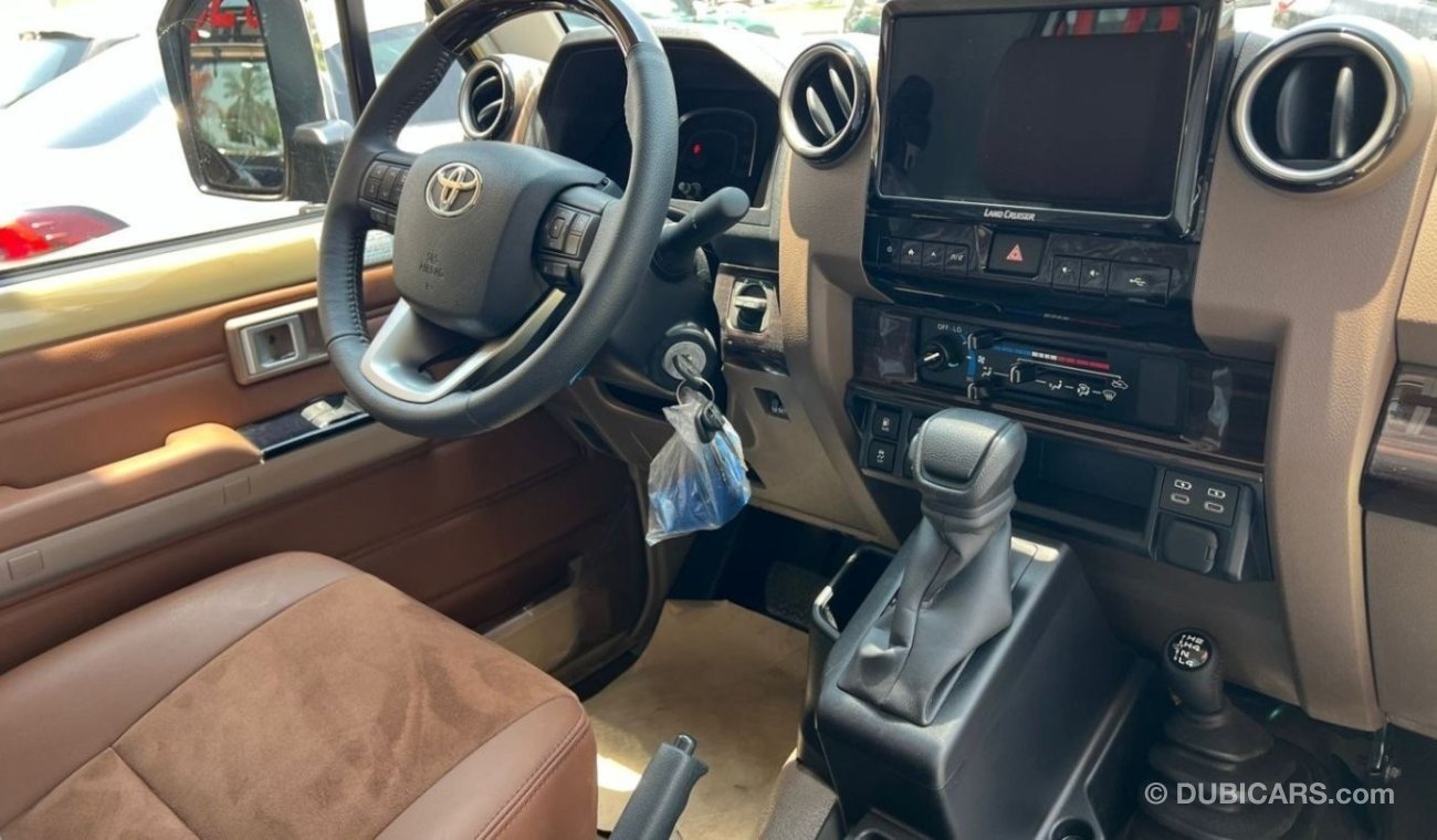 تويوتا لاند كروزر بيك آب Toyota Land Cruiser Pickup LX V6 4.0L | 2024 | 0KM