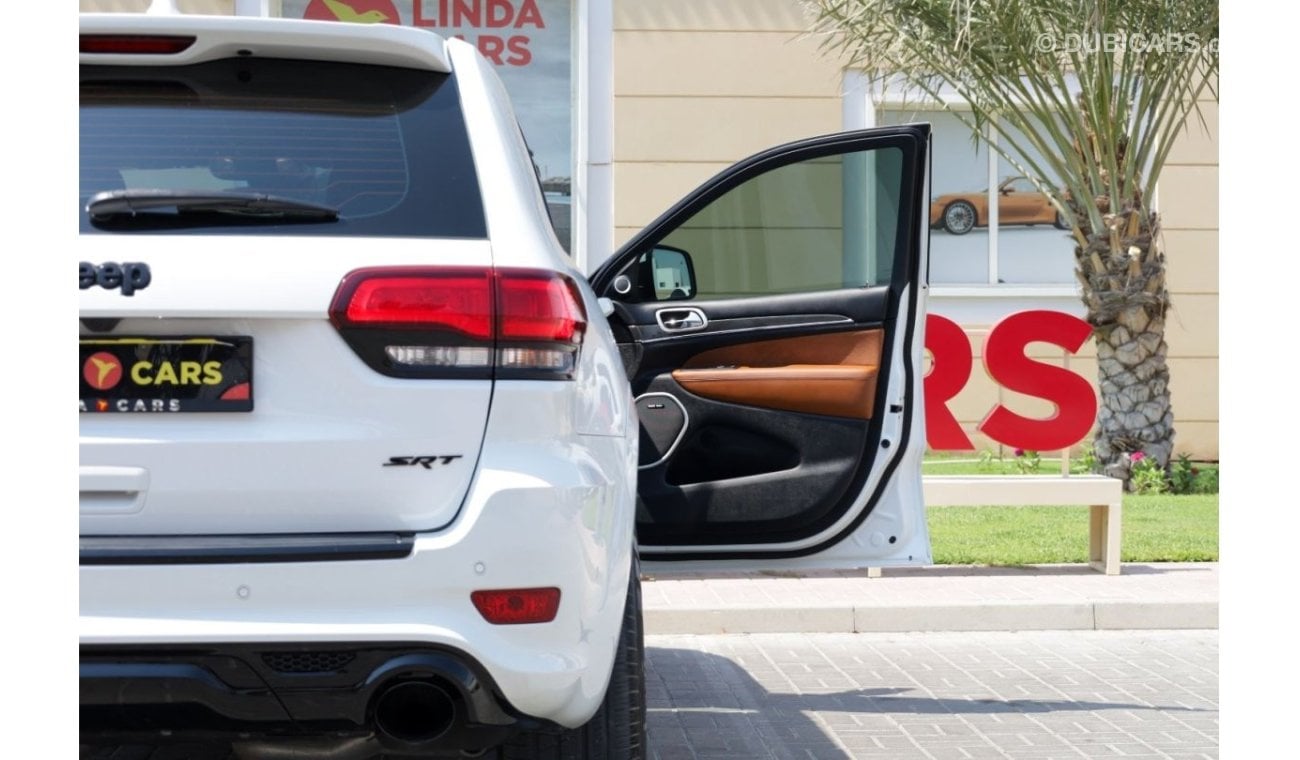 جيب جراند شيروكي Jeep Grand Cherokee SRT 2019 GCC under Warranty with Flexible Down-Payment.