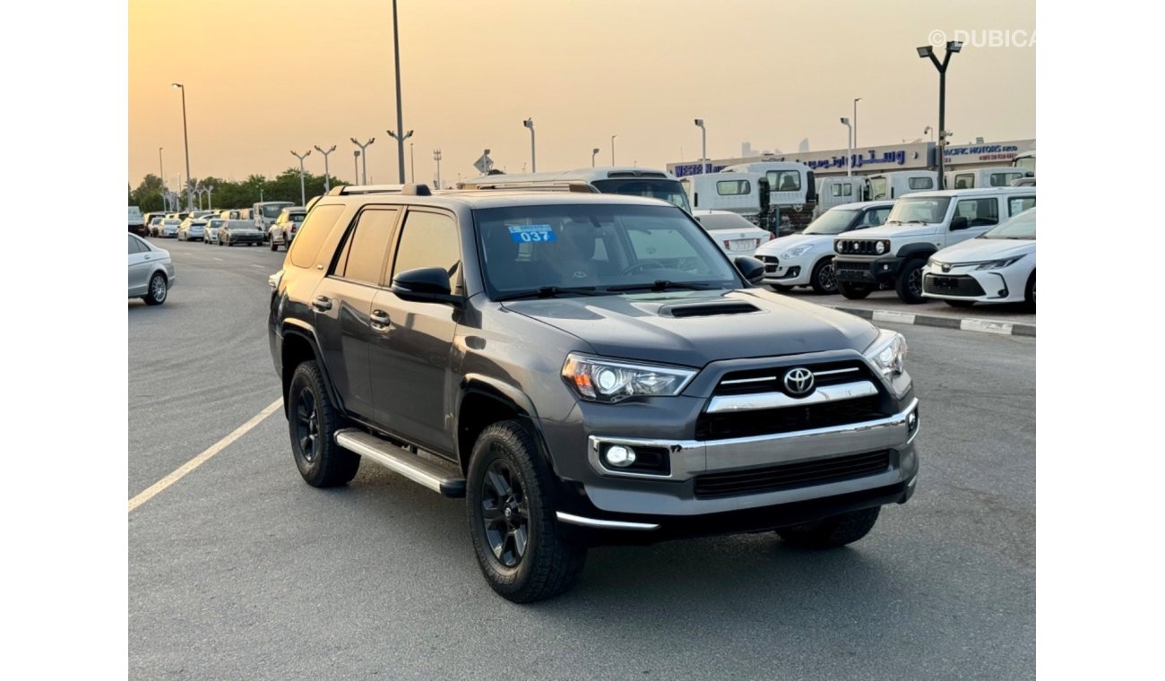 Toyota 4Runner 2019 SR5 PREMIUM SUNROOF 4x4 FULL OPTION US SPEC