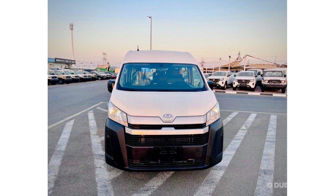 Toyota Hiace Van High Roof