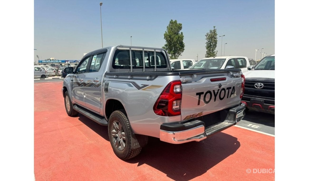 تويوتا هيلوكس TOYOTA HILUX 2.7 MT FULL OPTION 2024 SILVER WITH PUSH START