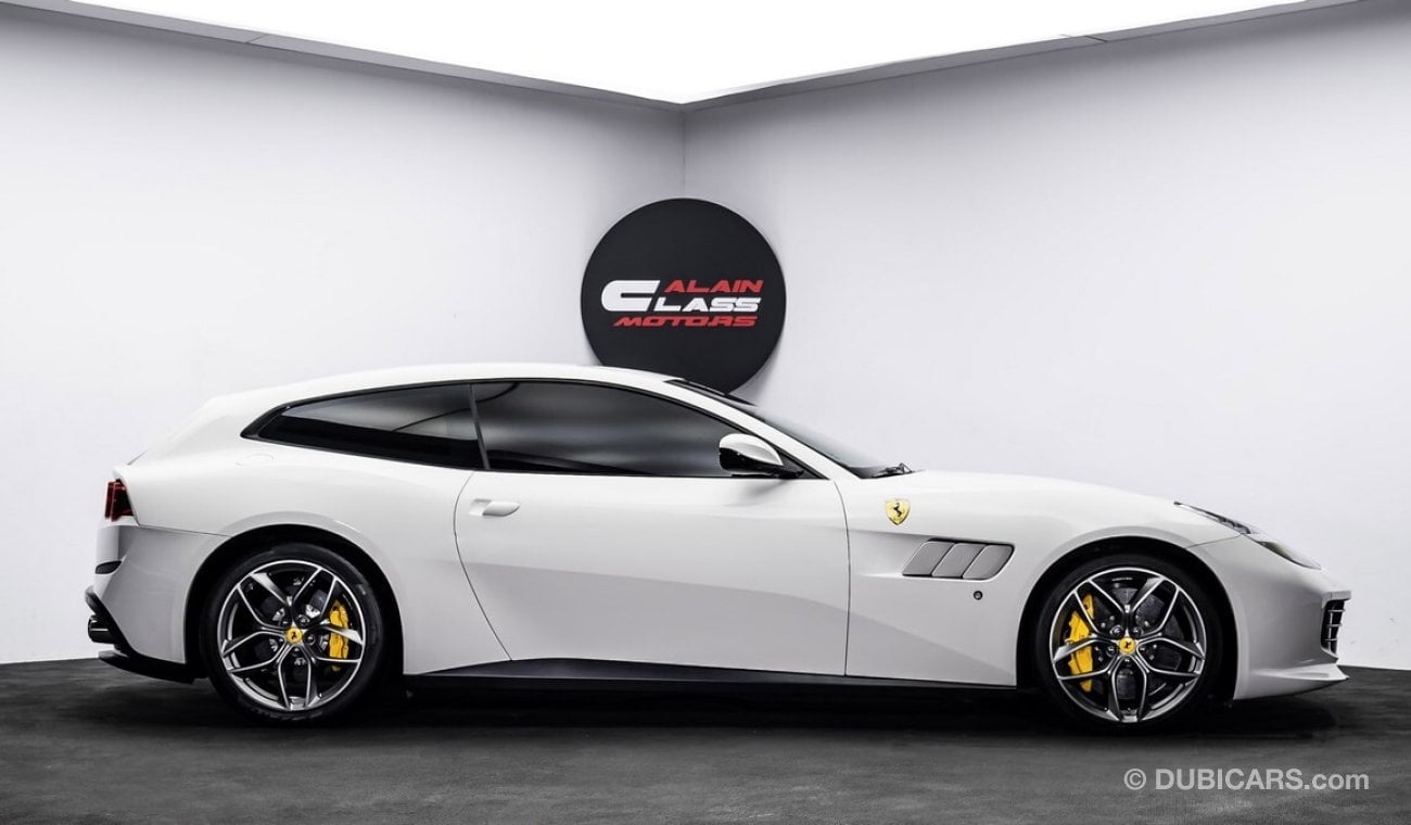 Ferrari GTC4Lusso T 2018 - GCC - Under Warranty and Service Contract