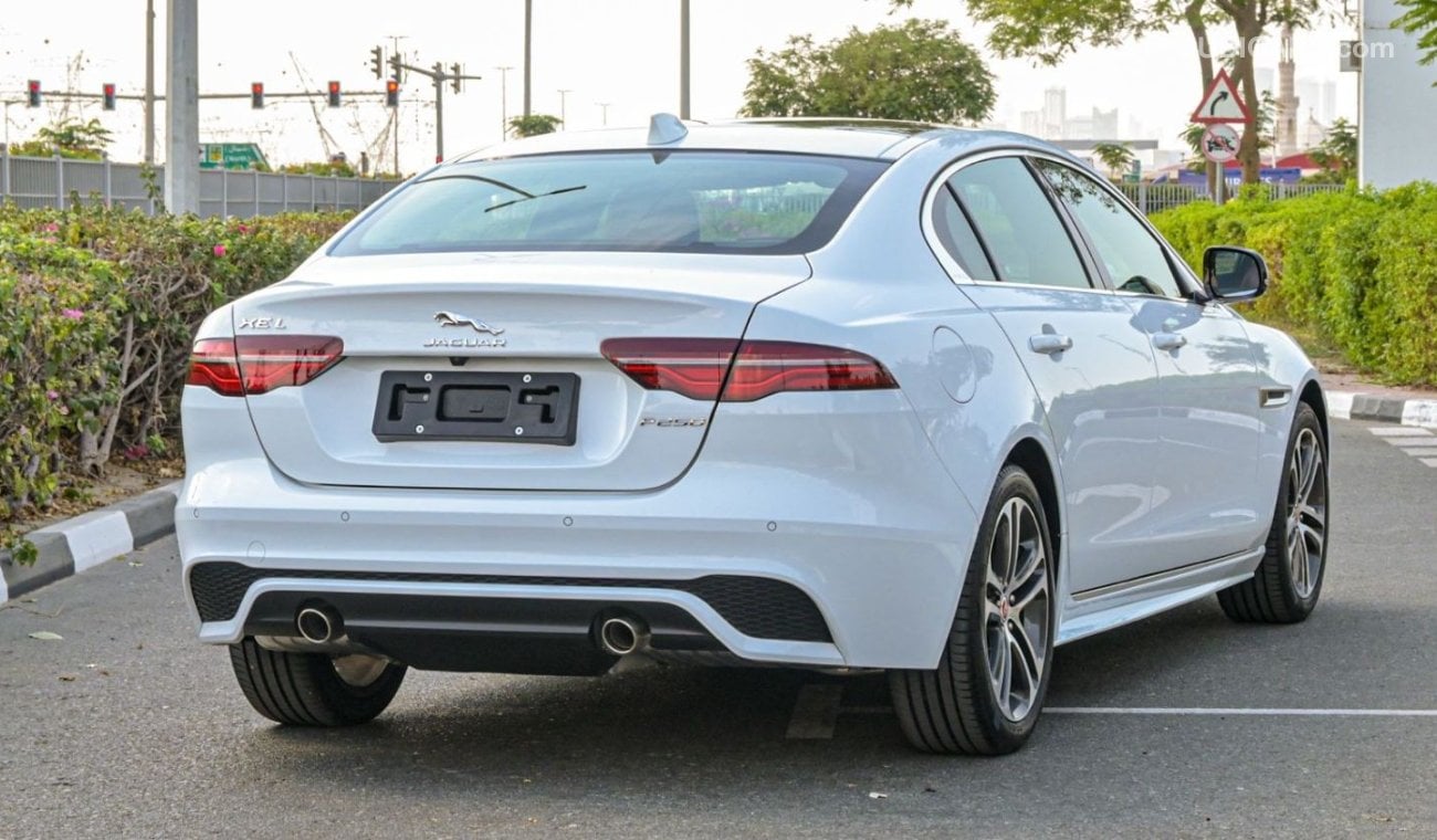 Jaguar XE EXPORT PRICE IS AED145000