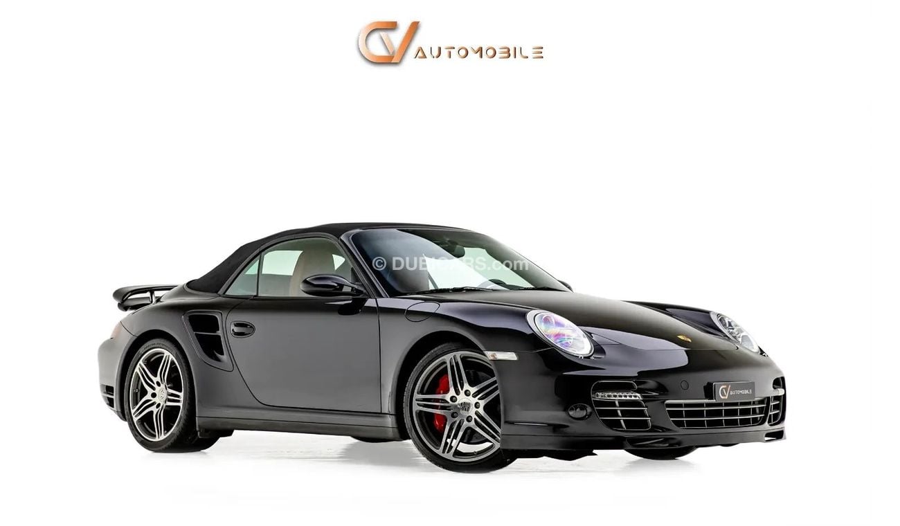 Porsche 911 Cabriolet - GCC Spec