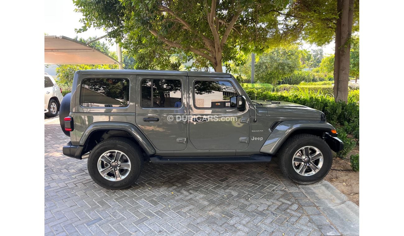 Jeep Wrangler Sahara unlimited 3.6 L V6