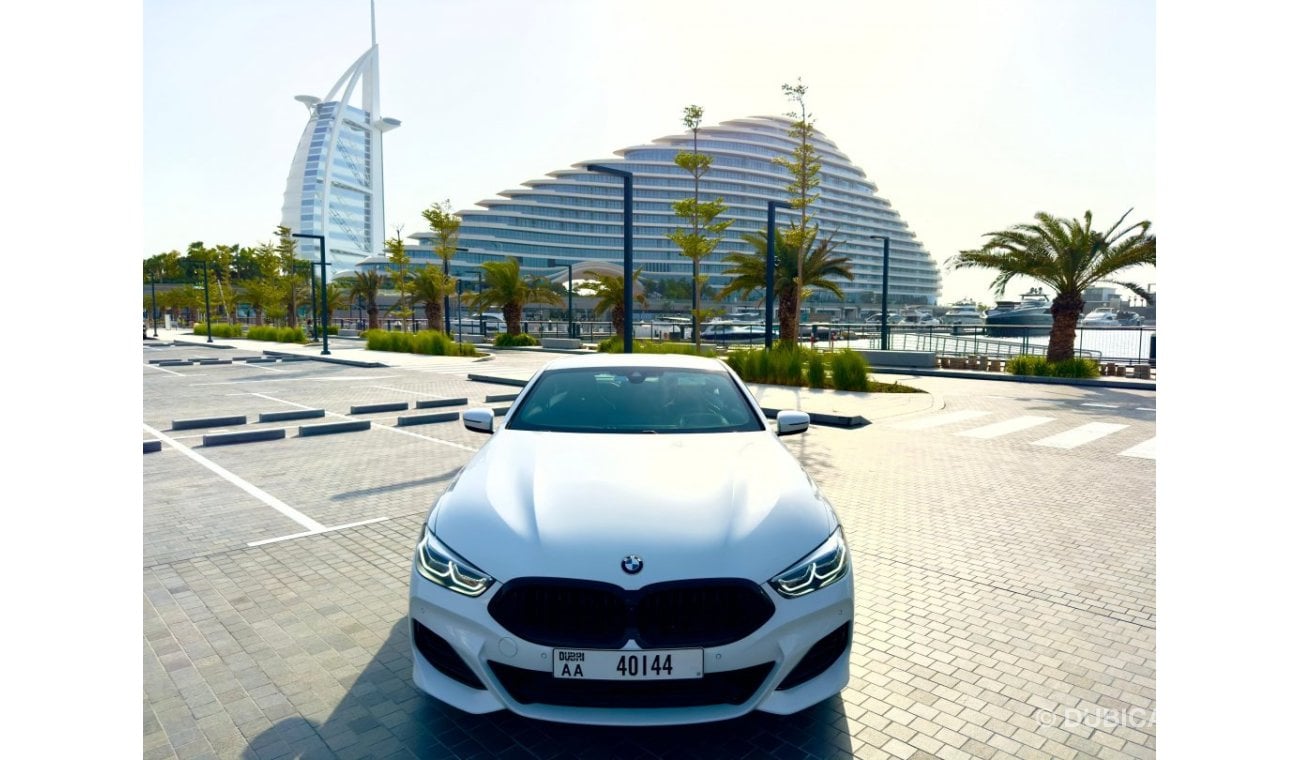 BMW 840i