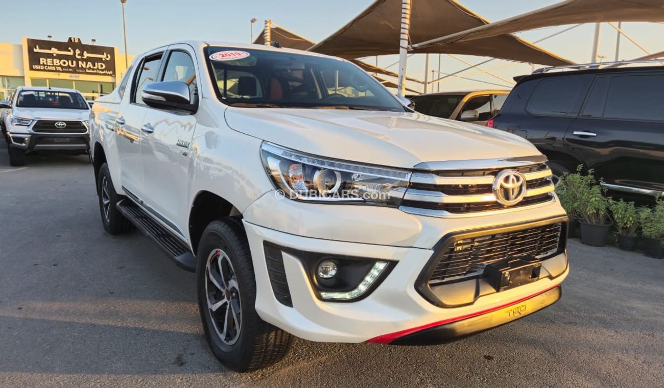 تويوتا هيلوكس DC TRD 4.0L 4WD TOYOTA HILUX TRD V6 4.0L 2019 clean car without accident without paint no any work a