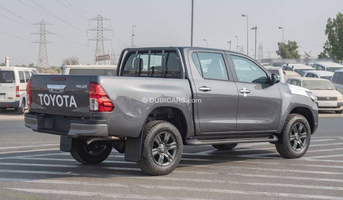 تويوتا هيلوكس HILUX 2.4L AT