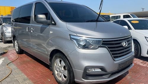 Hyundai H1 Starex