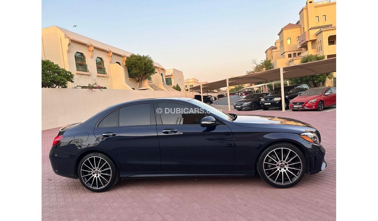 مرسيدس بنز C 300 Sport 2.0L (258 HP)