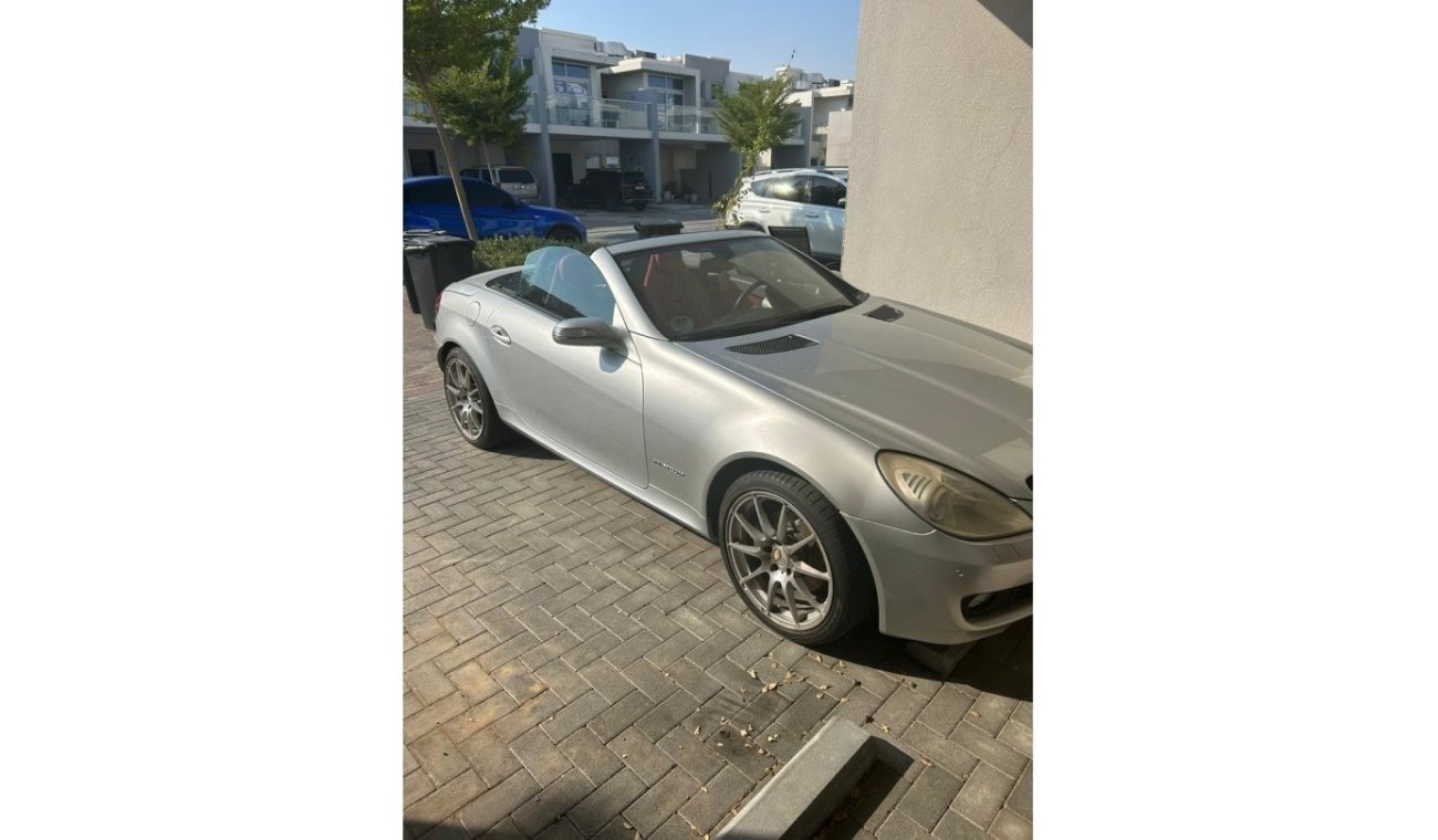 Mercedes-Benz SLK 200 2.0L - SLK200 - GCC -