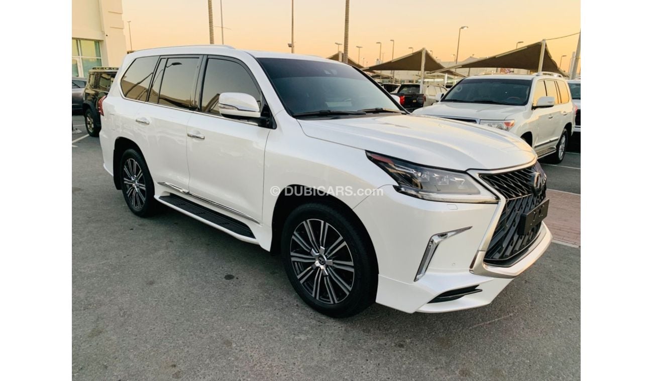 Lexus LX570