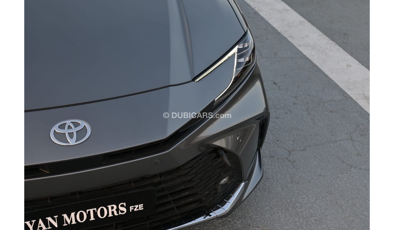 تويوتا كامري Toyota Camry LE Hybrid 2.5L Hybrid, Model 2025, Color Grey