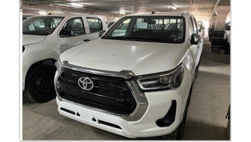 تويوتا لاند كروزر TOYOTA HILUX 2.4 SR5 Dsl 4WD 4Doors 2024