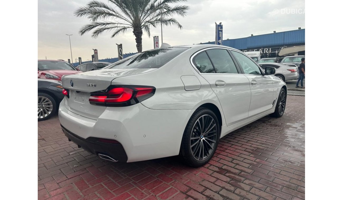 بي أم دبليو 520i Gcc spec