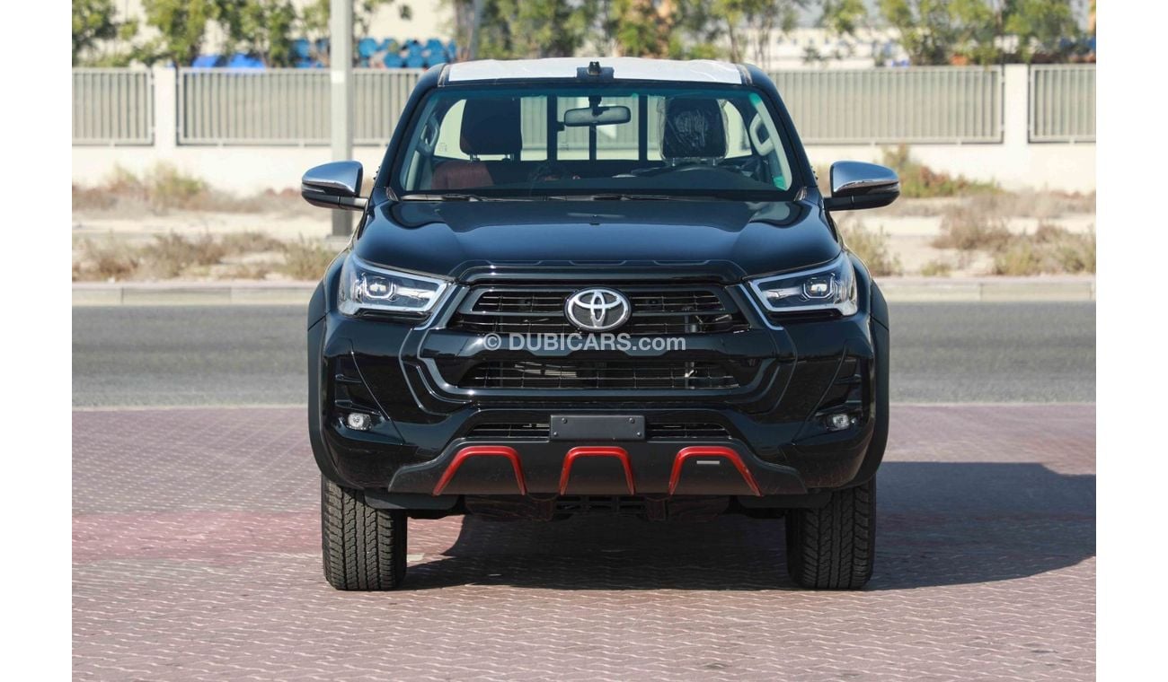 Toyota Hilux 2025 TOYOTA HILUX SR5 4.0 - ATTITUDE BLACK inside RED | Export Only