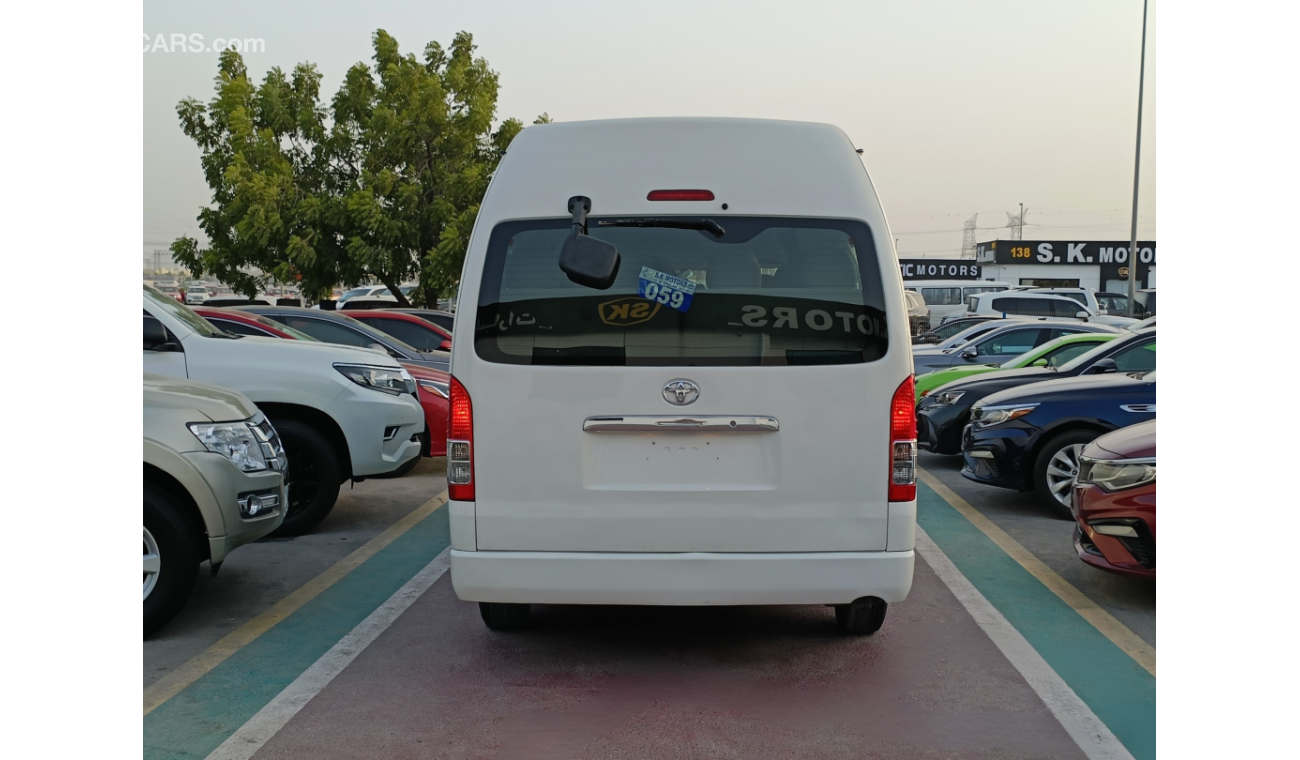 تويوتا هاياس V4 / 2.7L /  Manual Gear Box / 15 SEATS / HIGH - ROOF (LOT # 55191)