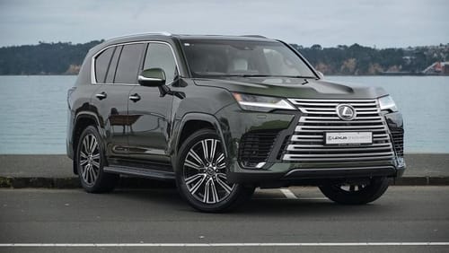 Lexus LX600 English