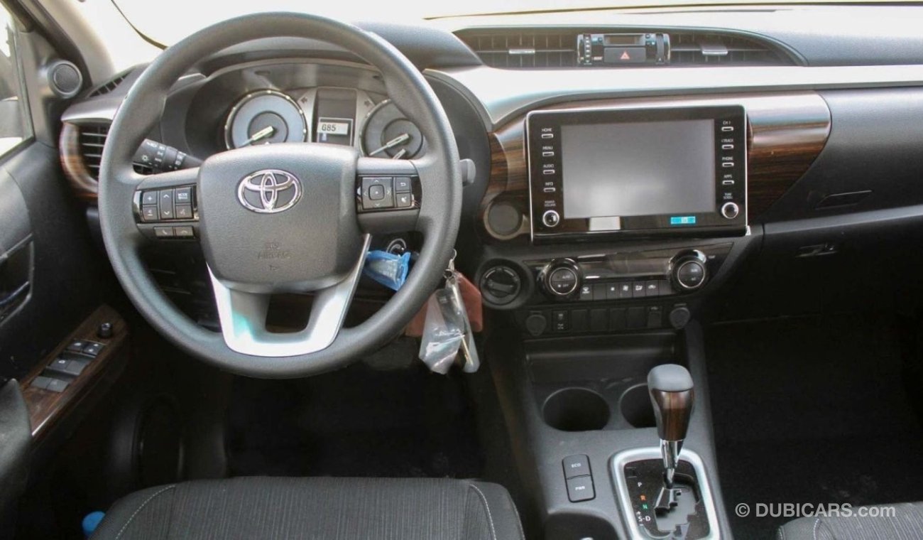 تويوتا هيلوكس TOYOTA HILUX 2.4L D DC 4WD DSL AT