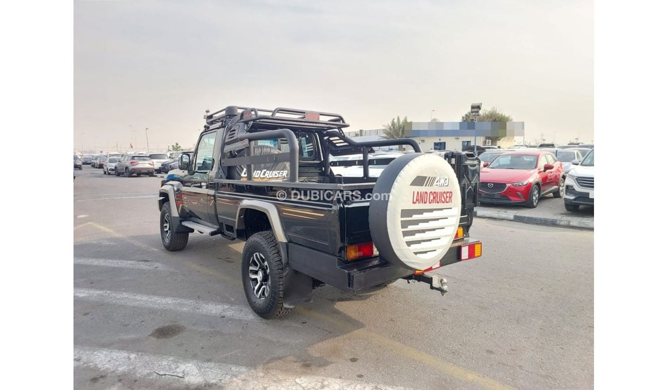 تويوتا لاند كروزر TOYOTA LAND CRUISER PICK UP RHD 2021 MODEL 4.5 L DIESEL MANUAL(PM34694)