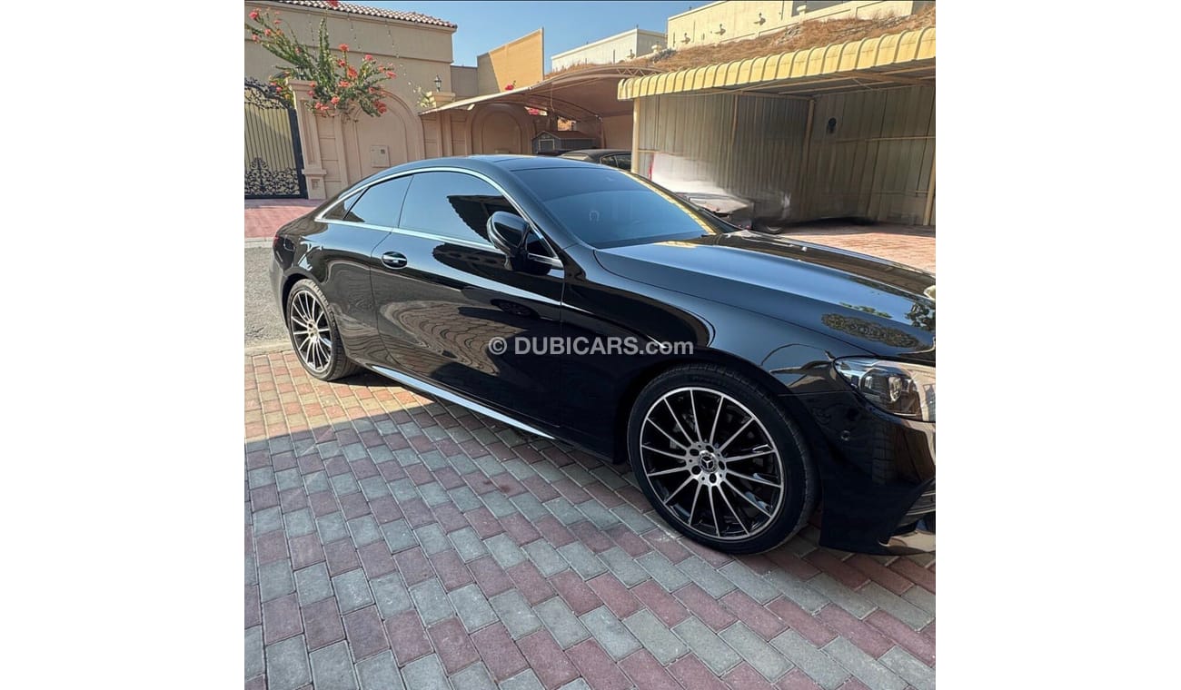 مرسيدس بنز E200 كوبيه