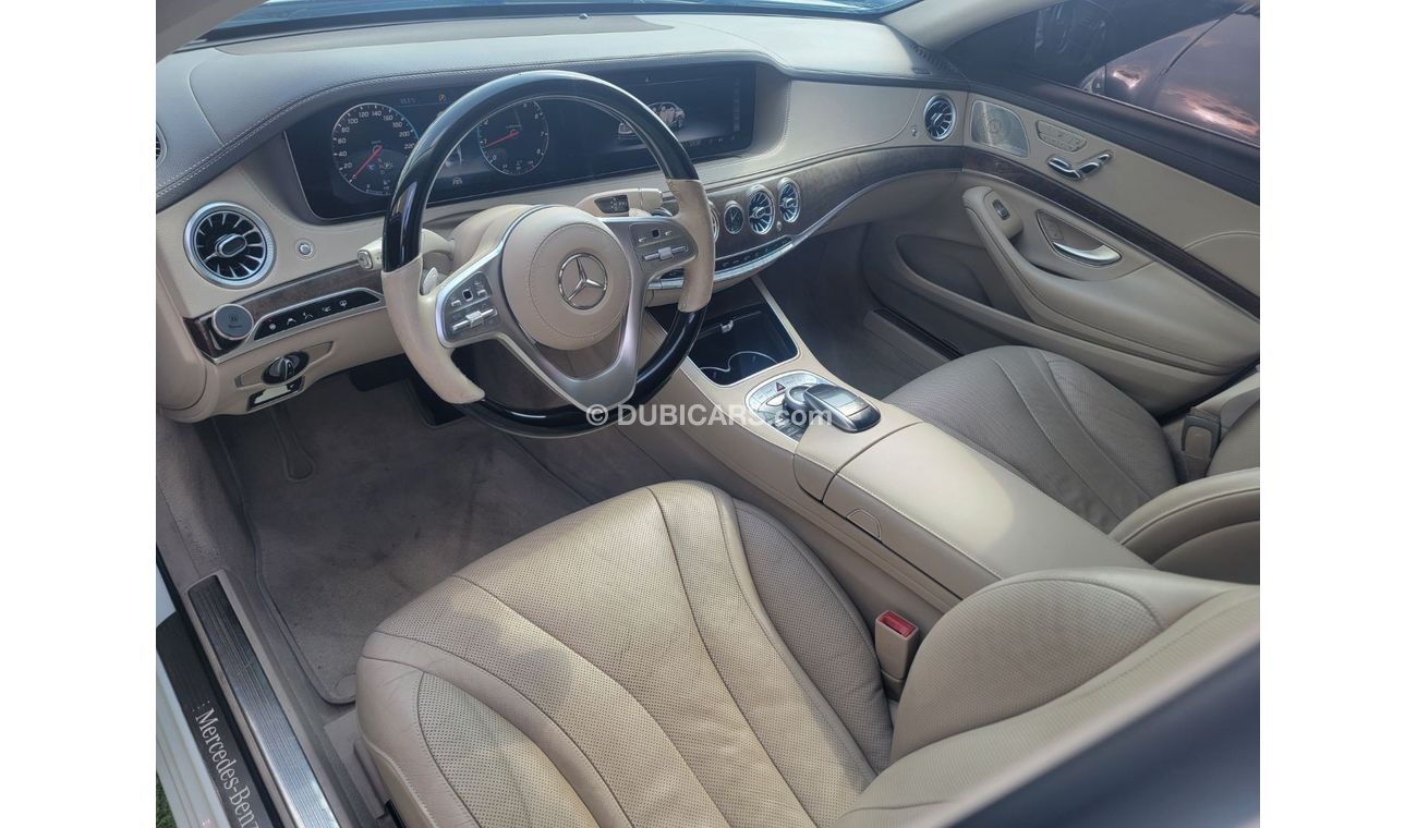 مرسيدس بنز S 550