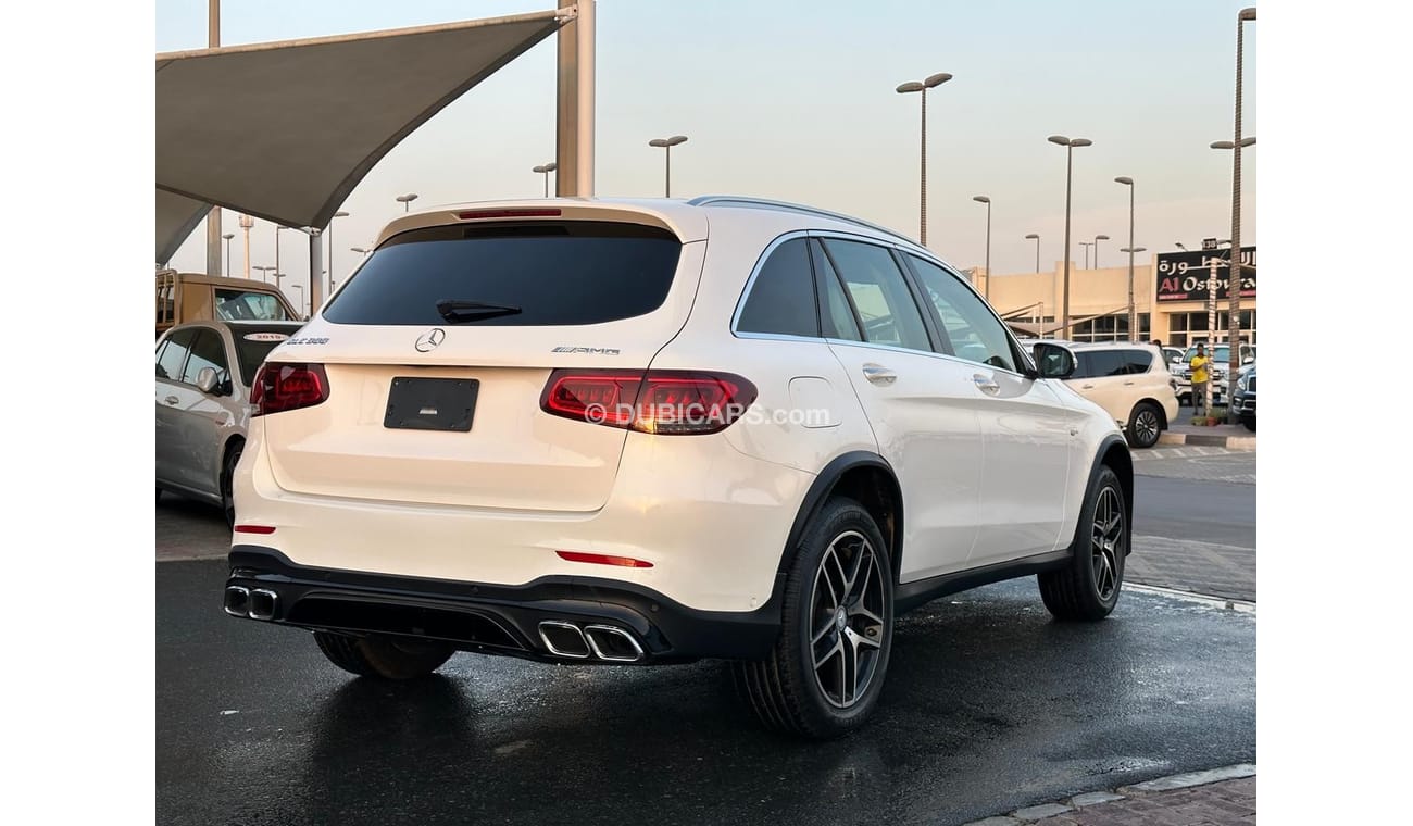 مرسيدس بنز GLC 300 Mercedes GLC 300 _American_2018_Excellent Condition _Full option