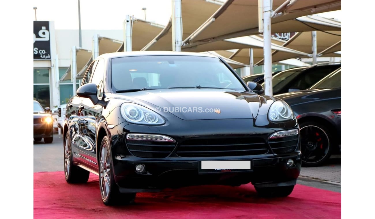 Porsche Cayenne Porsche Cayenne S / 2014 / Only 91,000KM / GCC / Free Accident