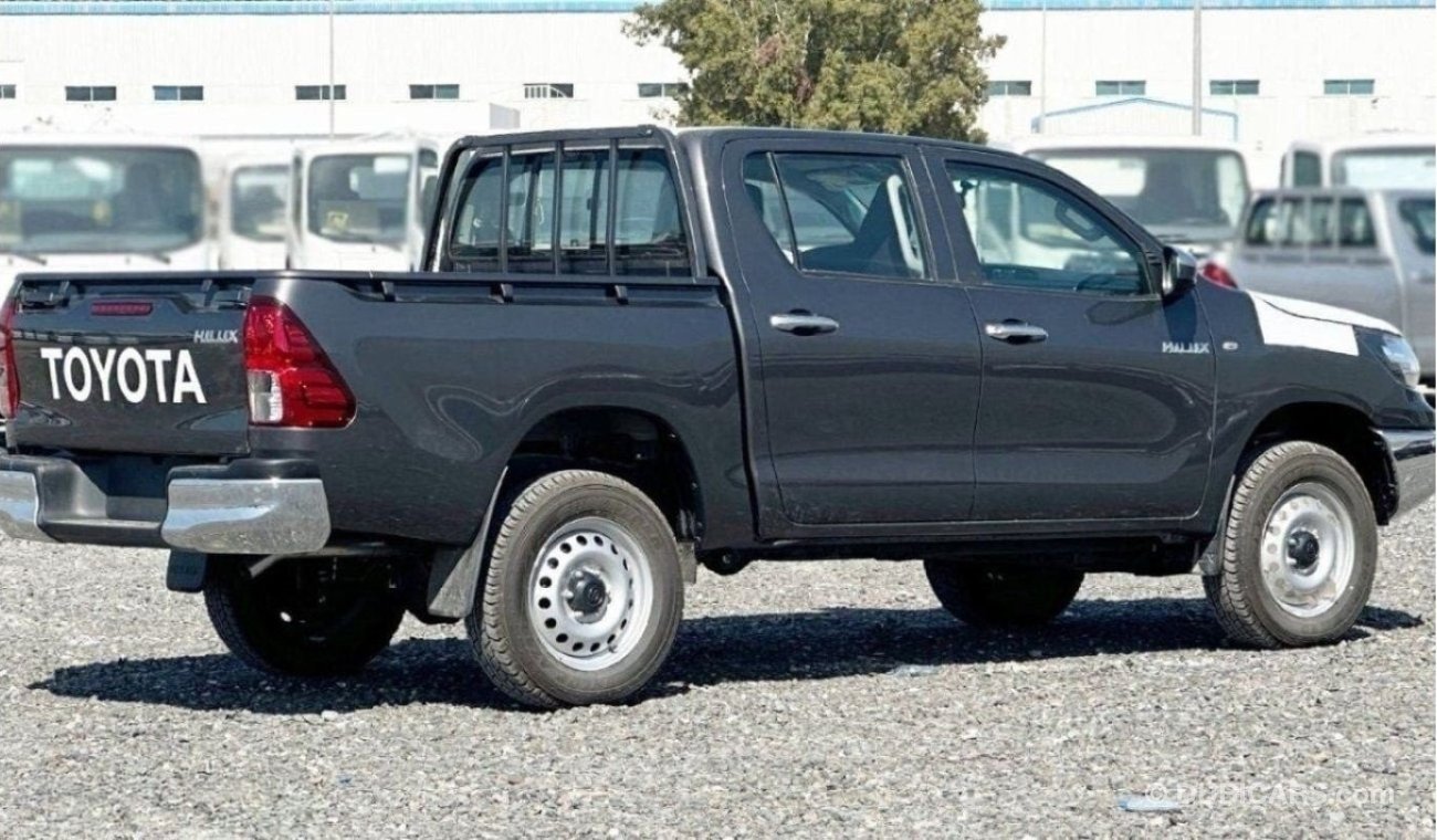 تويوتا هيلوكس Toyota Hilux 2.4L basic option V4 2024