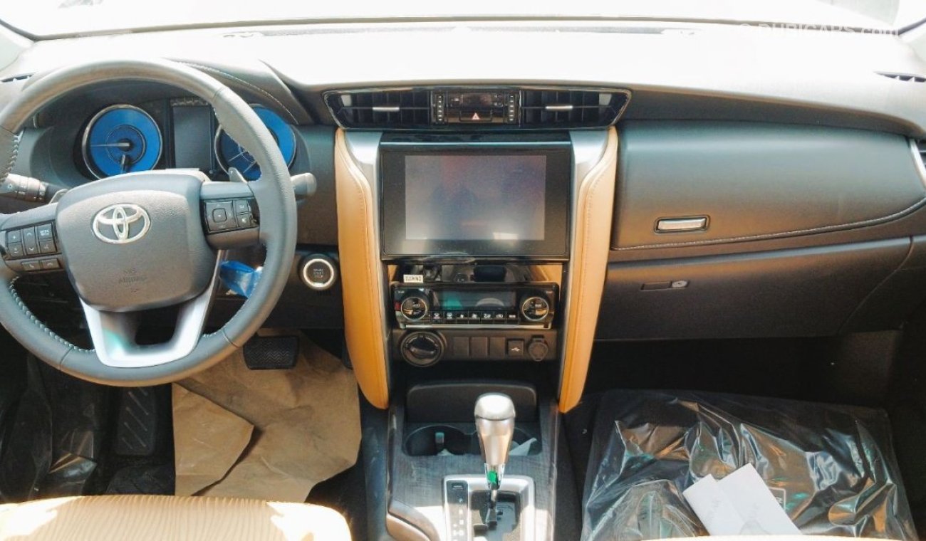 تويوتا فورتونر Toyota Fortuner 2.4L Diesel GCC 2024YM