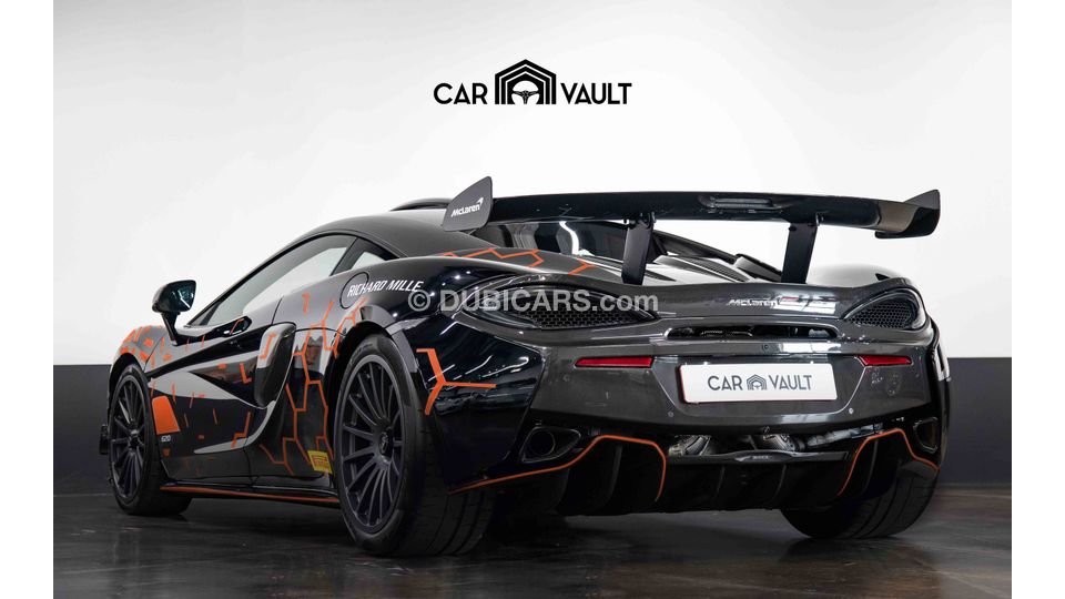 Mclaren Gt 620- R- Level For Sale: Aed 1,899,000. Black, 2020