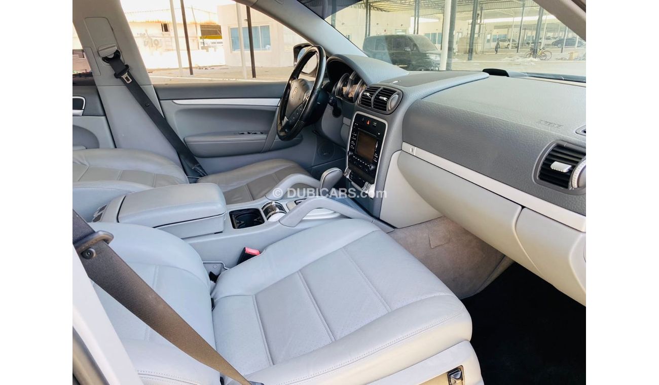 Porsche Cayenne Good condition car GCC