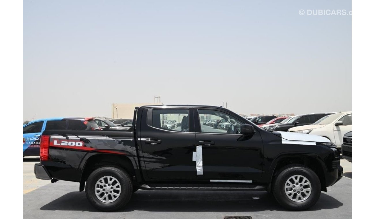 ميتسوبيشي L200 Double Cabin GLX 2.4L Petrol 4WD Manual