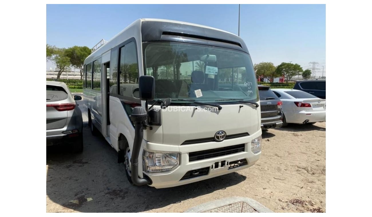 Toyota Coaster TOYOTA COASTER 30 STR 4.2 DSL LUXURY