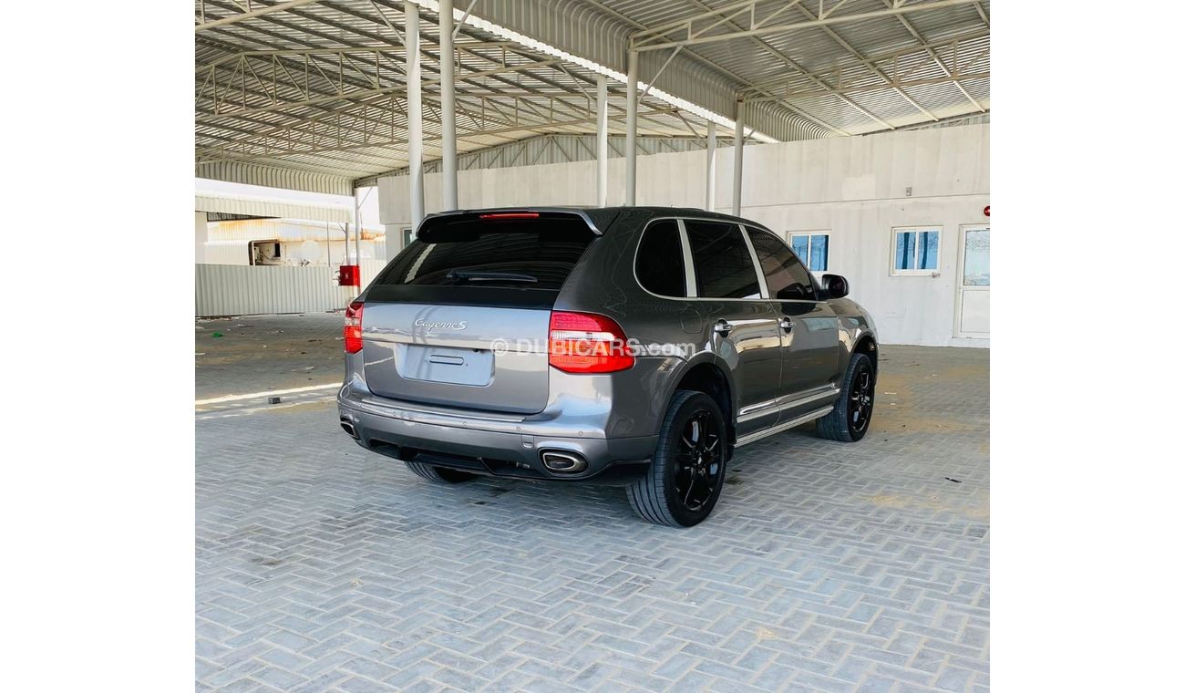 Porsche Cayenne Good condition car GCC