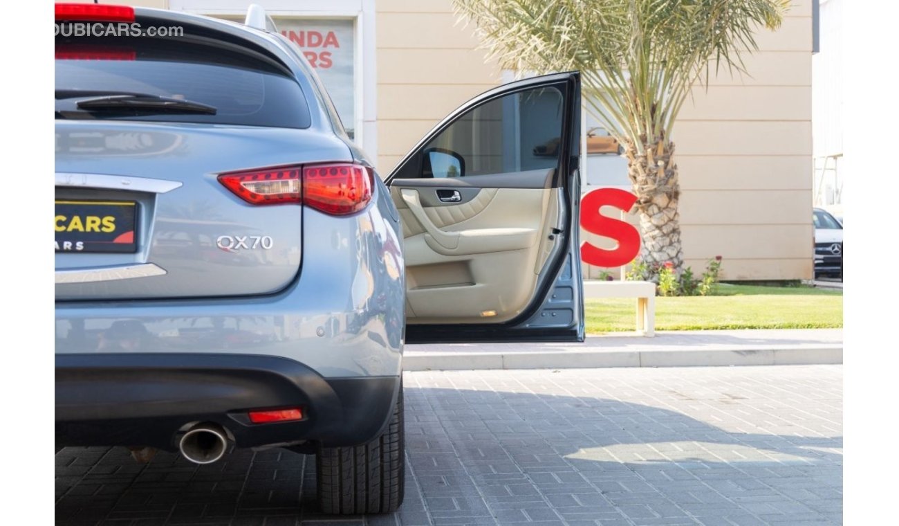 Infiniti QX70 Luxe Sensory  Infiniti QX70 2019 GCC under Warranty with Flexible Down-Payment.